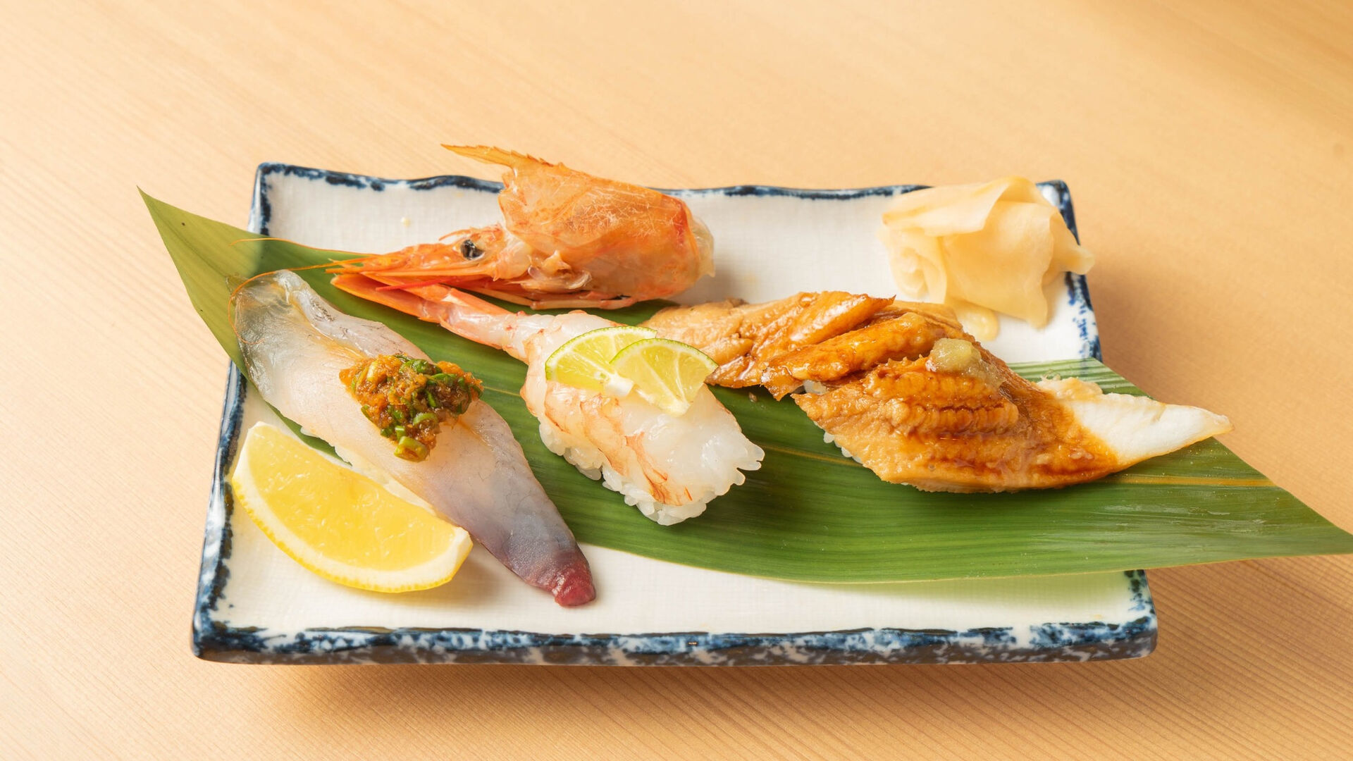 こんにちは🦐